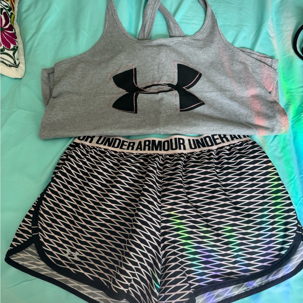 Under Armour Women's Black and White Shorts and shirt